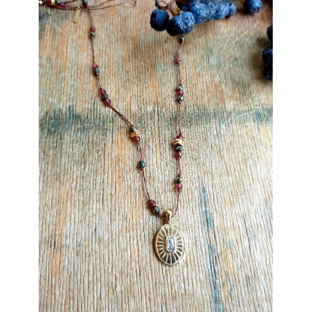 Hanka IN kaklo papuošalas su piritu ir cirkoniu